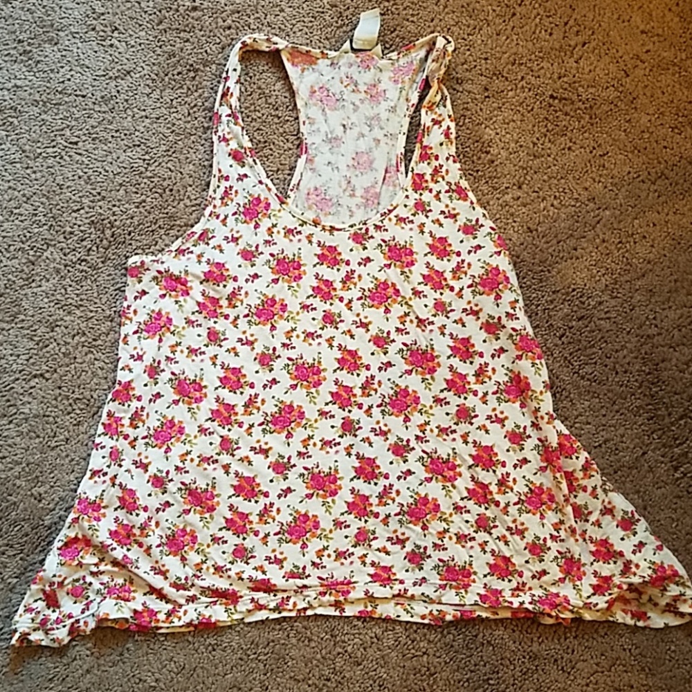 Racer back loose tank top